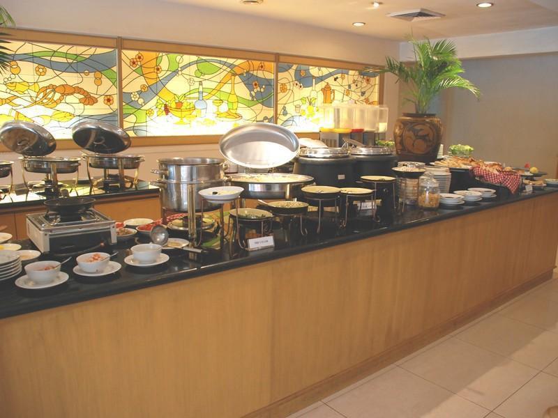 Hotel Sandjaja Palembang Esterno foto