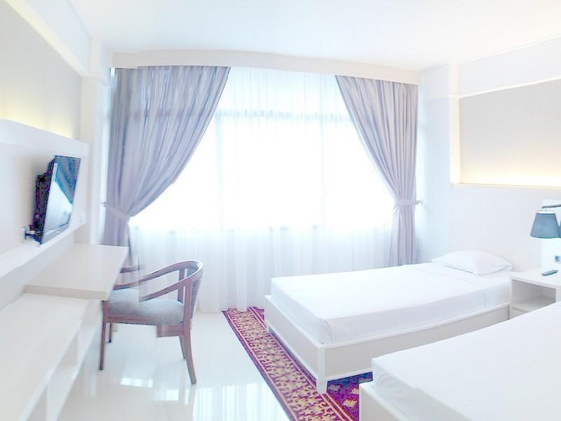 Hotel Sandjaja Palembang Esterno foto