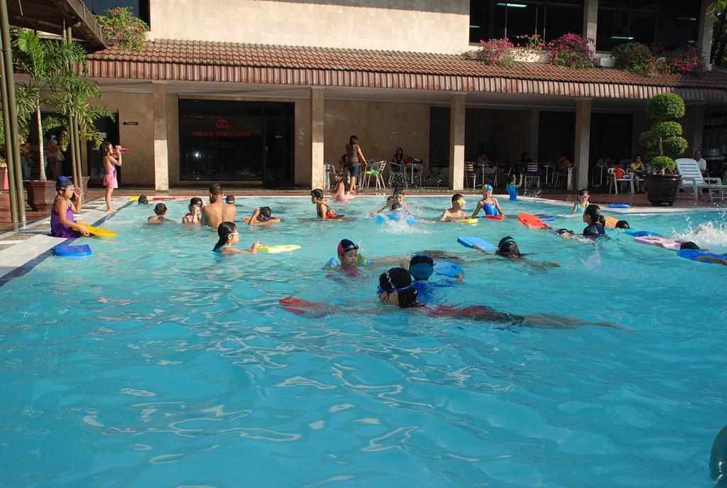 Hotel Sandjaja Palembang Esterno foto