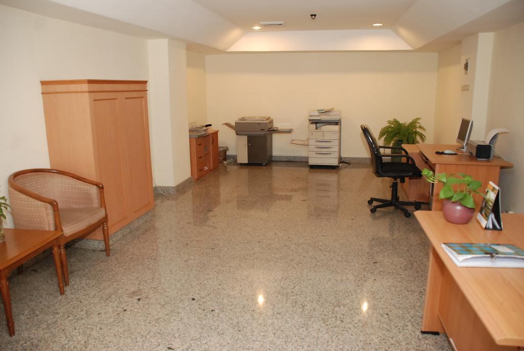 Hotel Sandjaja Palembang Esterno foto